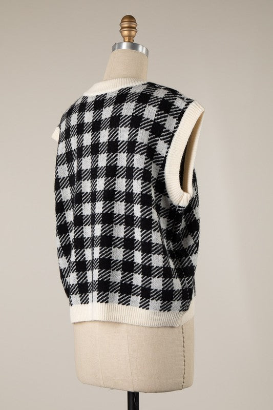 Amira Vest