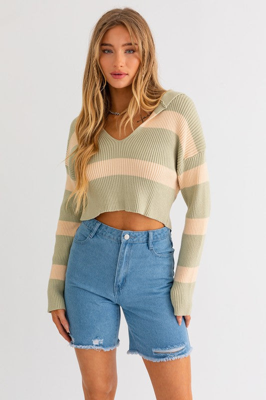 Cropped Hooded Sweater