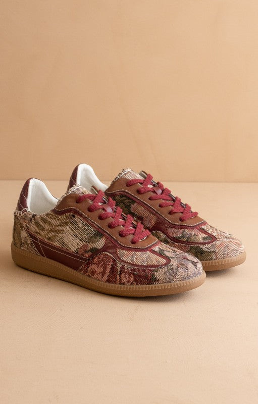 Dalia Sneakers