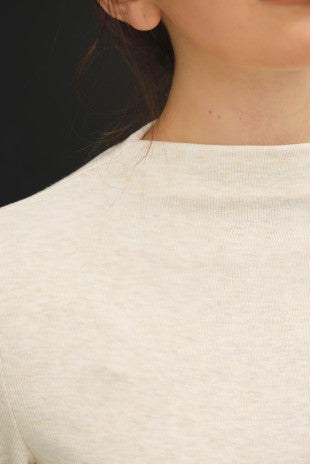 Mock-neck Long Sleeve