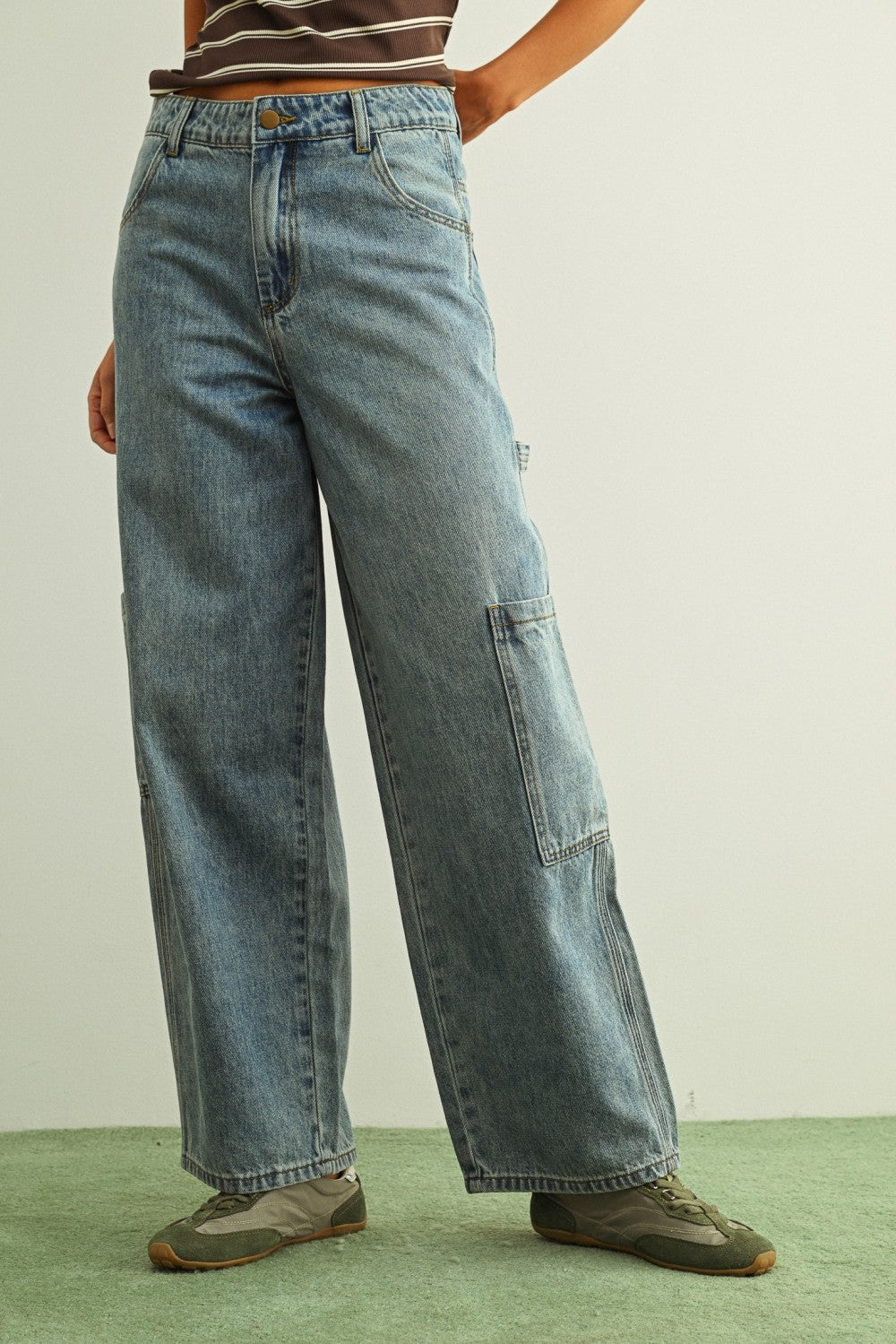 Lightwash Cargo Pants