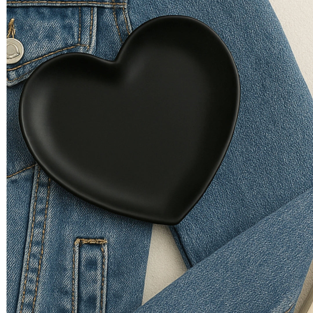 Black Heart Steel Trinket Tray
